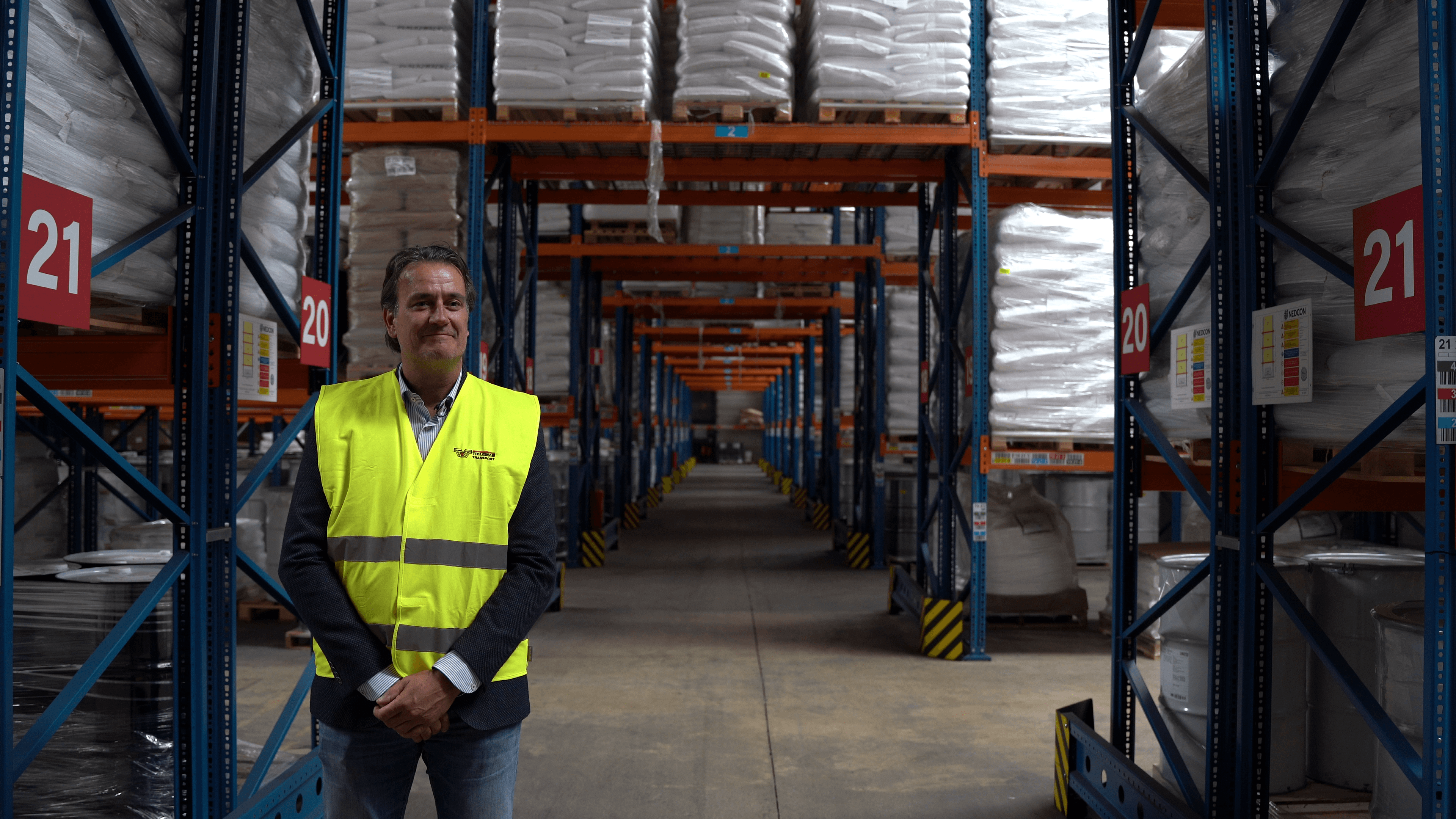 vlcsnap-2023-06-29-21h43m40s565