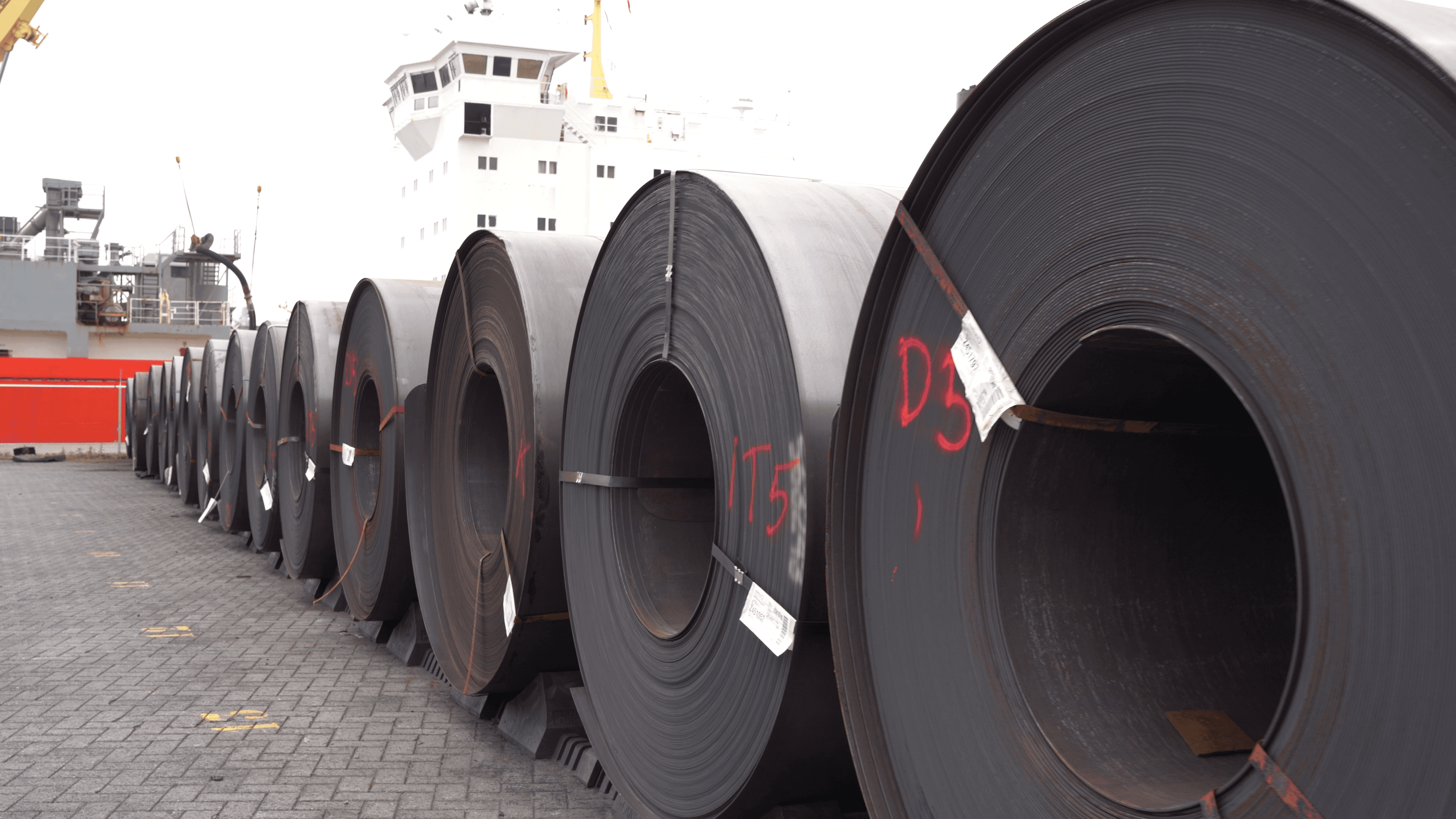 vlcsnap-2023-06-29-21h57m41s417